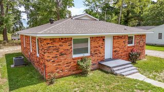 25 Northcutt St, Savannah, TN 38372