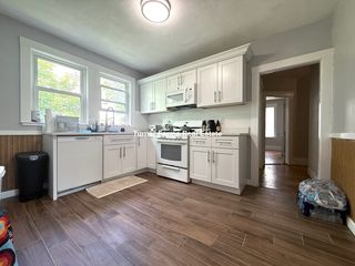 39 Waterhouse St #3F, Somerville, MA 02144