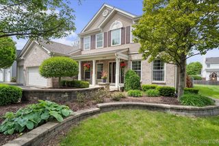 1514 Somerfield Dr, Bolingbrook, IL 60490