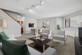 675 Lake St #230, Oak Park, IL 60301