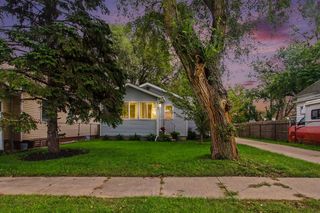 163 Highland Ave, Holland, MI 49423