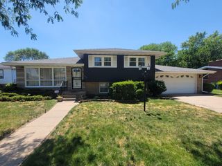 1419 W 21st Ave, Gary, IN 46407