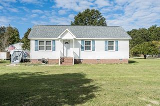 429 Government Rd, Clayton, NC 27520