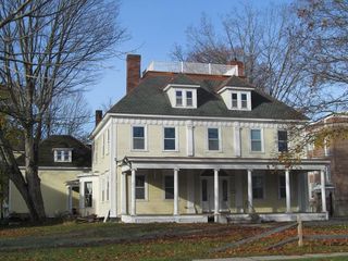 189 Broad St, Claremont, NH 03743