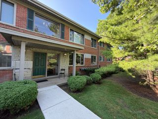 946 N  Adams Rd #3, Birmingham, MI 48009