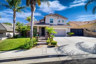 28080 Hayward Dr, Castaic, CA 91384