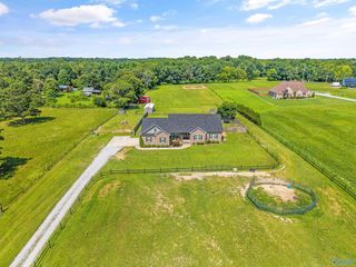 16513 Newby Chapel Rd, Athens, AL 35613