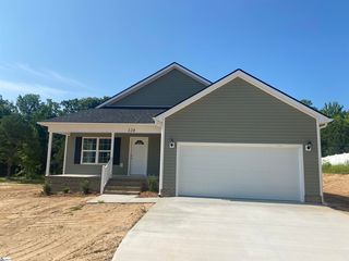 124 Laura Jane Ln, Gray Court, SC 29645