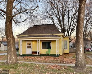 lamson mobile home park oskaloosa ia homes for sale lamson mobile home park oskaloosa ia real estate trulia