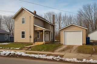 324 Lincoln Ave, Mount Gilead, OH 43338