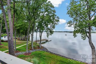 345 Northwest Dr, Davidson, NC 28036