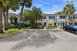 5372 Jubilee Way, Pompano Beach, FL 33063