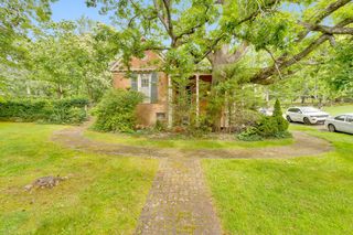 624 E  Brow Rd, Lookout Mountain, TN 37350