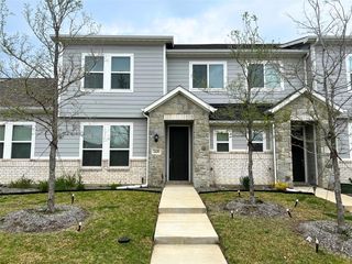 2428 Freshwater Ln, McKinney, TX 75071