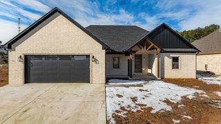 27 Calvados Ct, Cabot, AR 72023