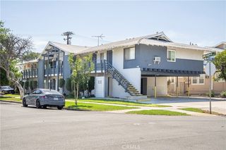 801 S  Merrill St, Corona, CA 92882
