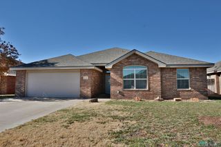 2116 Enloe Dr, Clovis, NM 88101