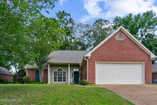 412 Madison Oaks Dr, Madison, MS 39110