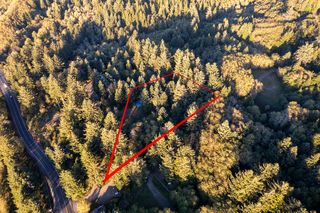 101 Kenton Ave #101, Rockaway Beach, OR 97136