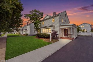 318-322 N 11th St, Newark, NJ 07107