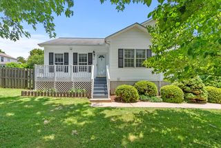 29 Mill Stone Dr, Asheville, NC 28803