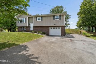 1046 Okrina Dr, Church Hill, TN 37642