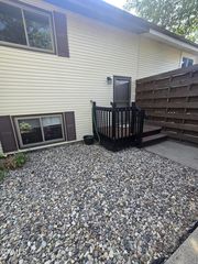 707 N  35th St, Bismarck, ND 58501