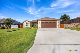 104 Adam Ridge Ln, Jarrell, TX 76537