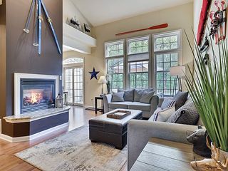 40 Mountainwoods Dr, Lake Harmony, PA 18624