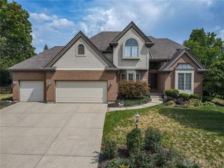 2415 Briggs Rd, Dayton, OH 45459