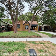 1034 Woodland Ave, Fort Worth, TX 76110