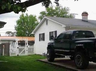 309 Charles St, Red Bud, IL 62278
