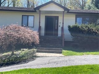 7 Clearwater Court, Nanuet, NY 10954