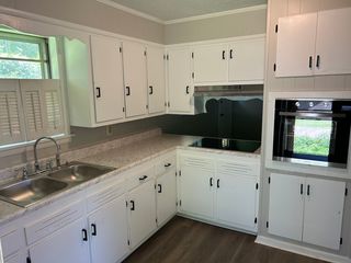 1409 Central Ave, Tupelo, MS 38801
