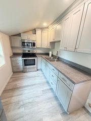 66 Quarry Rd, Leola, PA 17540