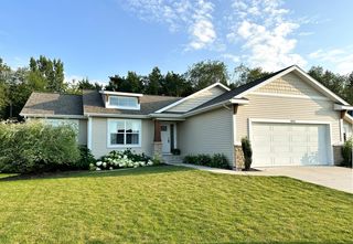 6274 Parker St, Allendale, MI 49401