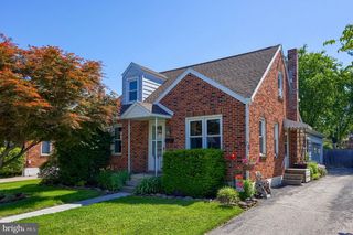151 N  Oxford St, Springettsbury Township, PA 17402