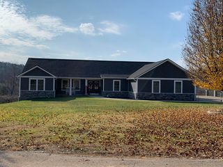 177 W  Canterbury Dr, Bronston, KY 42518