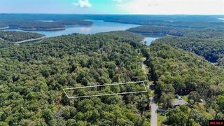 400 Fish And Fiddle Rd, Mountain Home, AR 72653