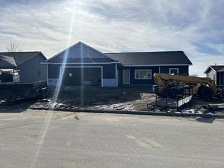 226 Howard DRIVE, Holmen, WI 54636