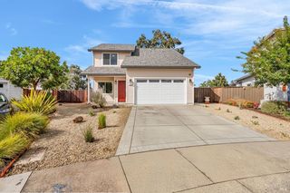 3751 Hennessy Place, Santa Rosa, CA 95403