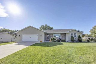 600 W Conservancy Ct, Green Bay, WI 54311