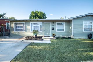 131 LIVELY DR, San Antonio, TX 78213