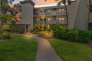 2650 Countryside Blvd #B307, Clearwater, FL 33761