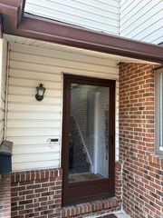 502 Westbourne Dr #4, Broomall, PA 19008