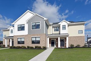102 Fuchsia Dr #502, Old Bridge, NJ 08857