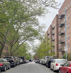 64-74 Saunders St #2D, Queens, NY 11374