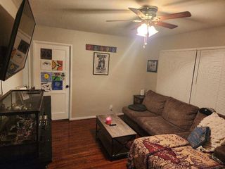 1004 Woodlawn Ave #A, Everett, WA 98203