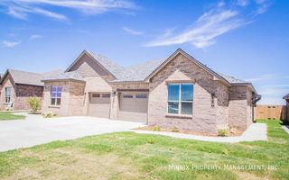 1615 102nd St #A, Lubbock, TX 79423
