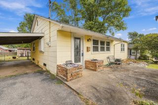 1353 W  Broadway, Mayfield, KY 42066